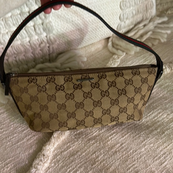 Small authentic Gucci bag - Picture 1 of 6